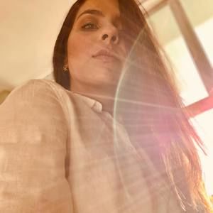 Meet your Posher, Aline